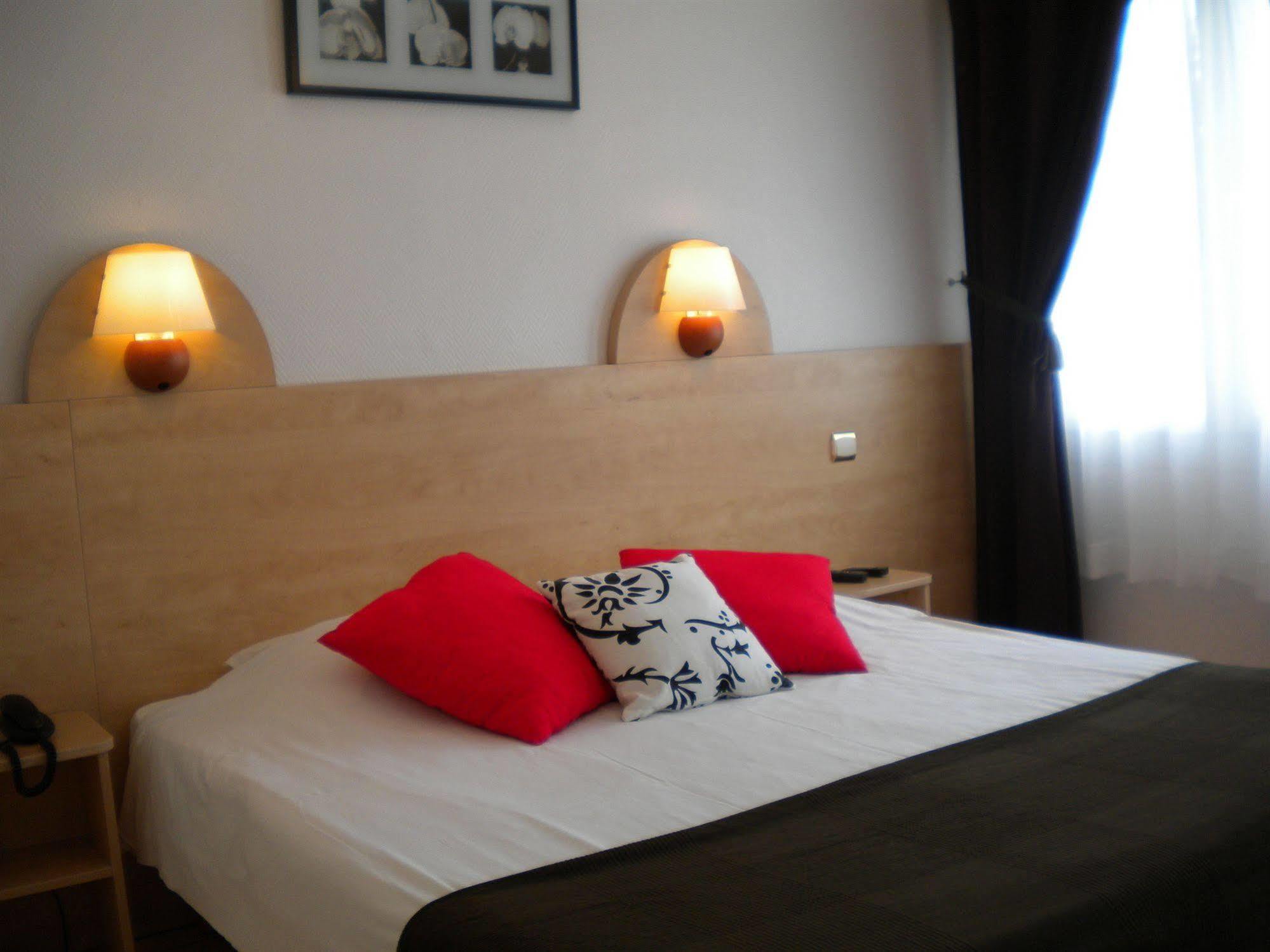 Hotel De Paris Barneville-Carteret Εξωτερικό φωτογραφία
